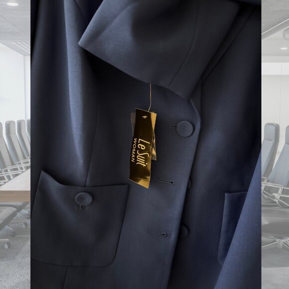 NWT - Crepe Button-Front Flounce Skirt Suit Set - Celeste Blue - 16W - Picture 11 of 15